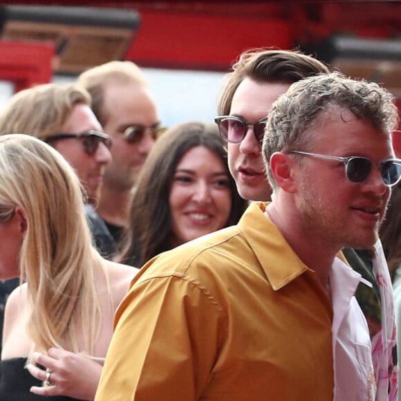 Exclusif - Emily Ratajkowski et son mari Sebastian Bear-McClard chez Senequier à Saint-Tropez pour le mariage de Ari Emanuel et Sarah Staudinger. Le 26 mai 2022 