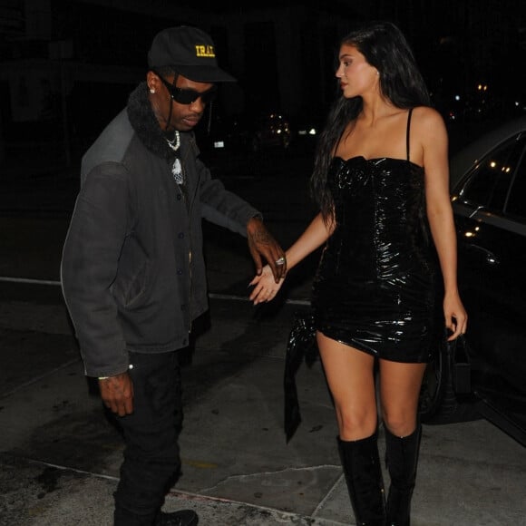 Kylie Jenner et son compagnon Travis Scott ont dîné au restaurant Craig's à West Hollywood le 13 octobre 2022. 