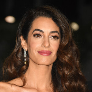 Amal Clooney - Photocall de la 2ème édition du gala annuel du musée de l'Académie à l'Academy Museum of Motion Pictures de Los Angeles, Californie, Etats-Unis, le 15 octobre 2022.