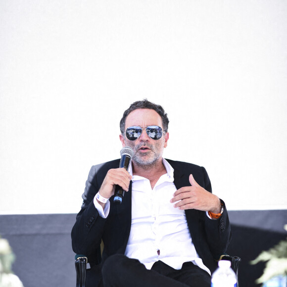 Exclusif - Yann Moix - Festival des Livres et des Artistes organisé par l'association "Lecture pour Tous" engagée dans la lutte contre l'illettrisme au Mail Branly à Paris le 3 juillet 2022. © Pierre Perusseau / Jack Tribeca / Bestimage 