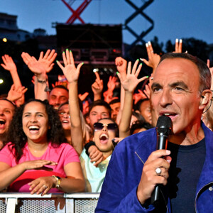 Nikos Aliagas - Enregistrement de l'émission "La Chanson de l'Année 2022" à Toulon, diffusée le 4 juin sur TF1. © Bruno Bebert-Jean-René Santini / Bestimage.