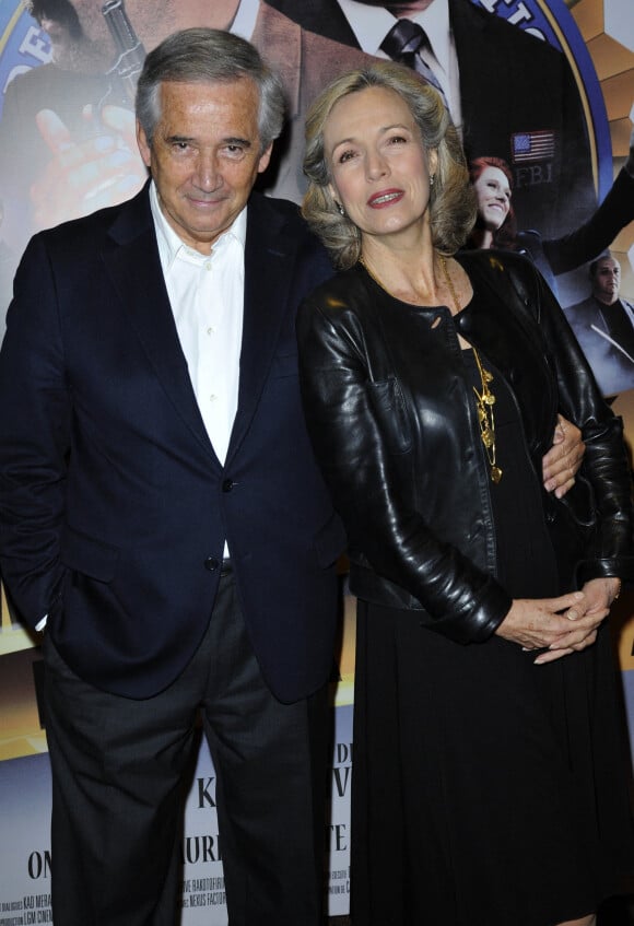 Alain Doutey et sa femme Arielle Semenoff - Avant-premiere du film " Mais qui a re-tué Pamela Rose ? " au Gaumont Marignan à Paris le 2 Decembre 2012.