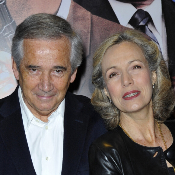 Alain Doutey et sa femme Arielle Semenoff - Avant-premiere du film " Mais qui a re-tué Pamela Rose ? " au Gaumont Marignan à Paris le 2 Decembre 2012.