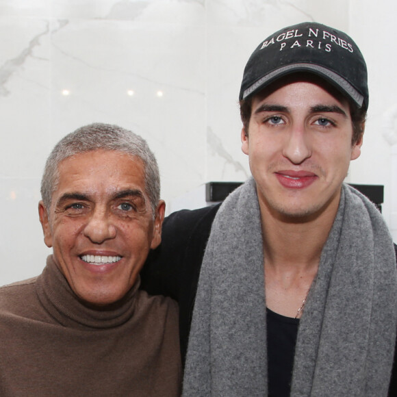 Samy Naceri et son fils Julian Naceri - Julian Naceri (ils de l'acteur S. Naceri) inaugure son restaurant "Bagel N Fries" à Paris, France, le 28 novembre 2017. © Denis Guignebourg/Bestimage 
