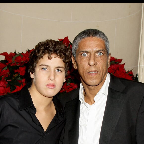 Samy Naceri et son fils Julian - Soirée de gala des prix "The Best 2008" à l'hôtel Bristol à Paris le 1er décembre 2008