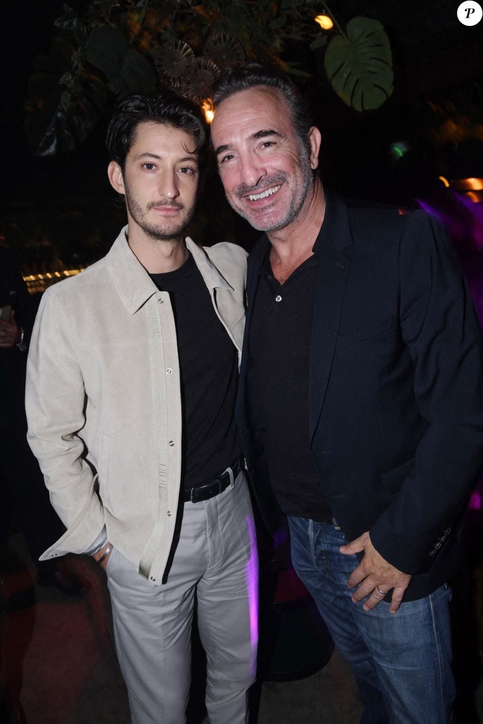Exclusif - Pierre Niney, Jean Dujardin - After-party du film Mascarade