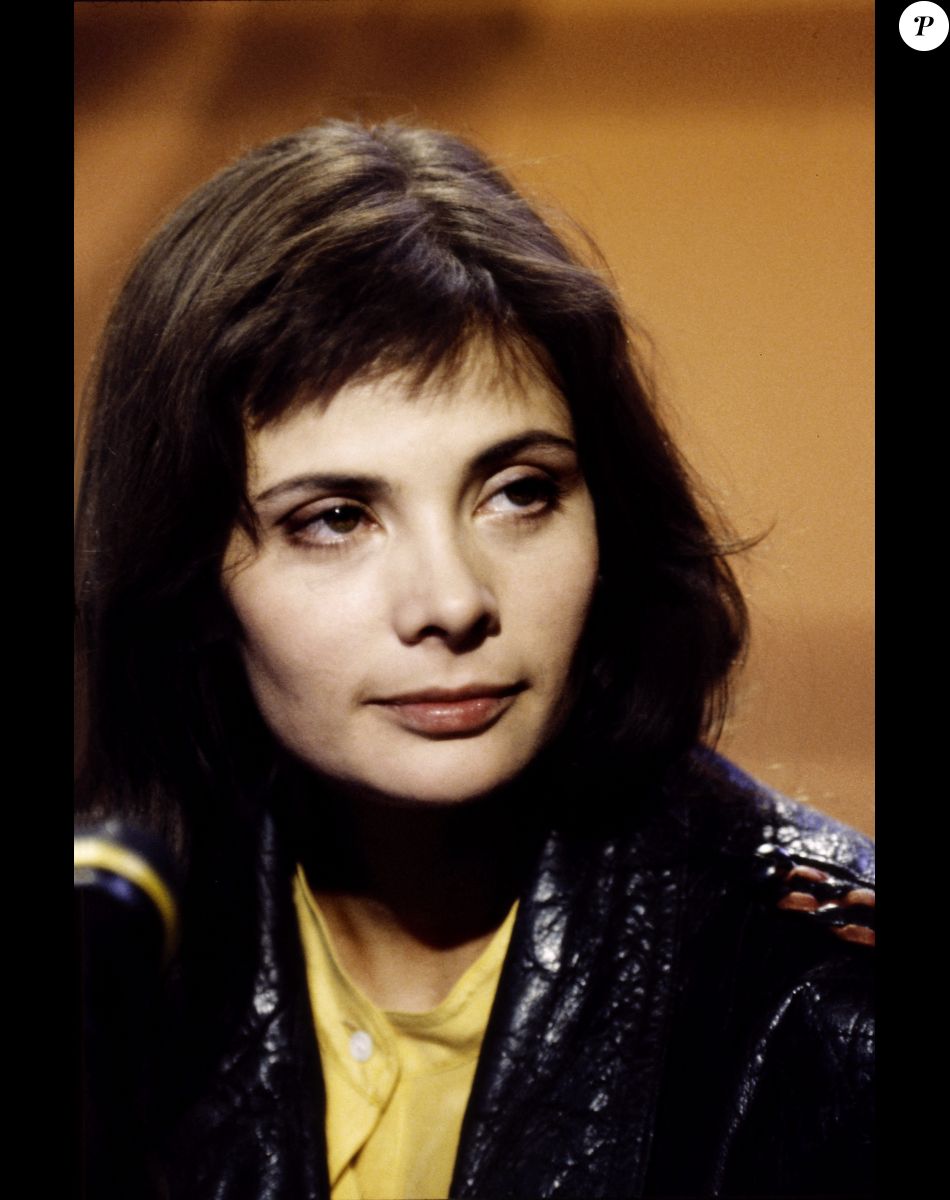 Marie Trintignant sur le plateau de l'émission TV "Ciel mon mardi!". Le 18 juin 1991
