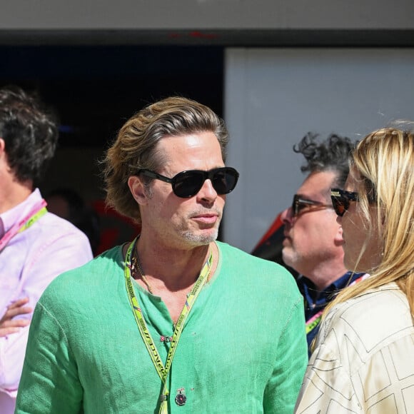 Brad Pitt lors du Grand Prix de Formule 1 (F1) des États-Unis à Austin, le 22 octobre 2022.