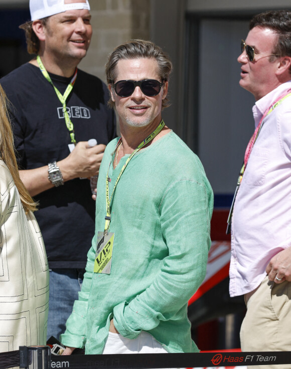 Brad Pitt lors du Grand Prix de Formule 1 (F1) des États-Unis à Austin, le 22 octobre 2022.