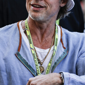 Brad Pitt lors du Grand Prix de Formule 1 (F1) des États-Unis à Austin, le 21 octobre 2022. © Hoch Zwei via Zuma Press/Bestimage