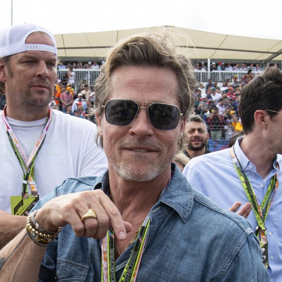 Brad Pitt lors du Grand Prix de Formule 1 (F1) des États-Unis à Austin, le 23 octobre 2022. © Hoss McBain/Zuma Press/Bestimage 