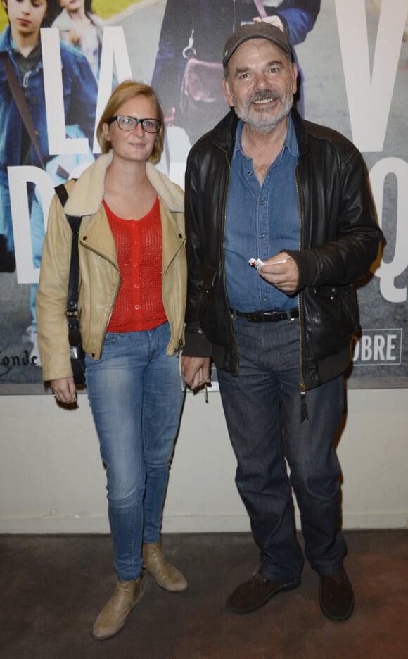Jean-Pierre Darroussin et sa compagne Anna Novion - Avant-Première du Film " La Vie Domestique " au Mk2 Quai de la Loire a Paris le 1er octobre 2013.
