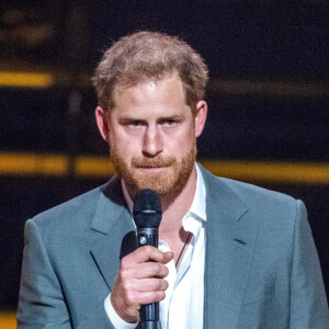 Le prince Harry et Meghan Markle lors de la cérémonie d'ouverture des Invictus Games 2020 à La Haye. 