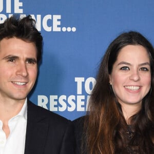 Anouchka Delon (enceinte) et son compagnon Julien Dereims - Avant-première du film "Toute ressemblance..." au cinéma UGC Ciné Cité Les Halles à Paris, le 25 novembre 2019. © Coadic Guirec/Bestimage 