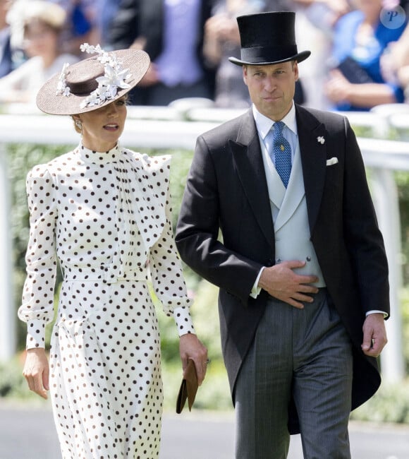 Le prince William et Kate Middleton lors du quatrième jour de la Royal Ascot 2022 à l'hippodrome d'Ascot dans le Berkshire, Royaume Uni, le 17 juin 2022. 
