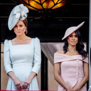 Catherine (Kate) Middleton, duchesse de Cambridge, et Meghan Markle, duchesse de Sussex - Les membres de la famille royale britannique lors du rassemblement militaire "Trooping the Colour" (le "salut aux couleurs"), célébrant l'anniversaire officiel du souverain britannique. Cette parade a lieu à Horse Guards Parade, chaque année au cours du deuxième samedi du mois de juin. Londres