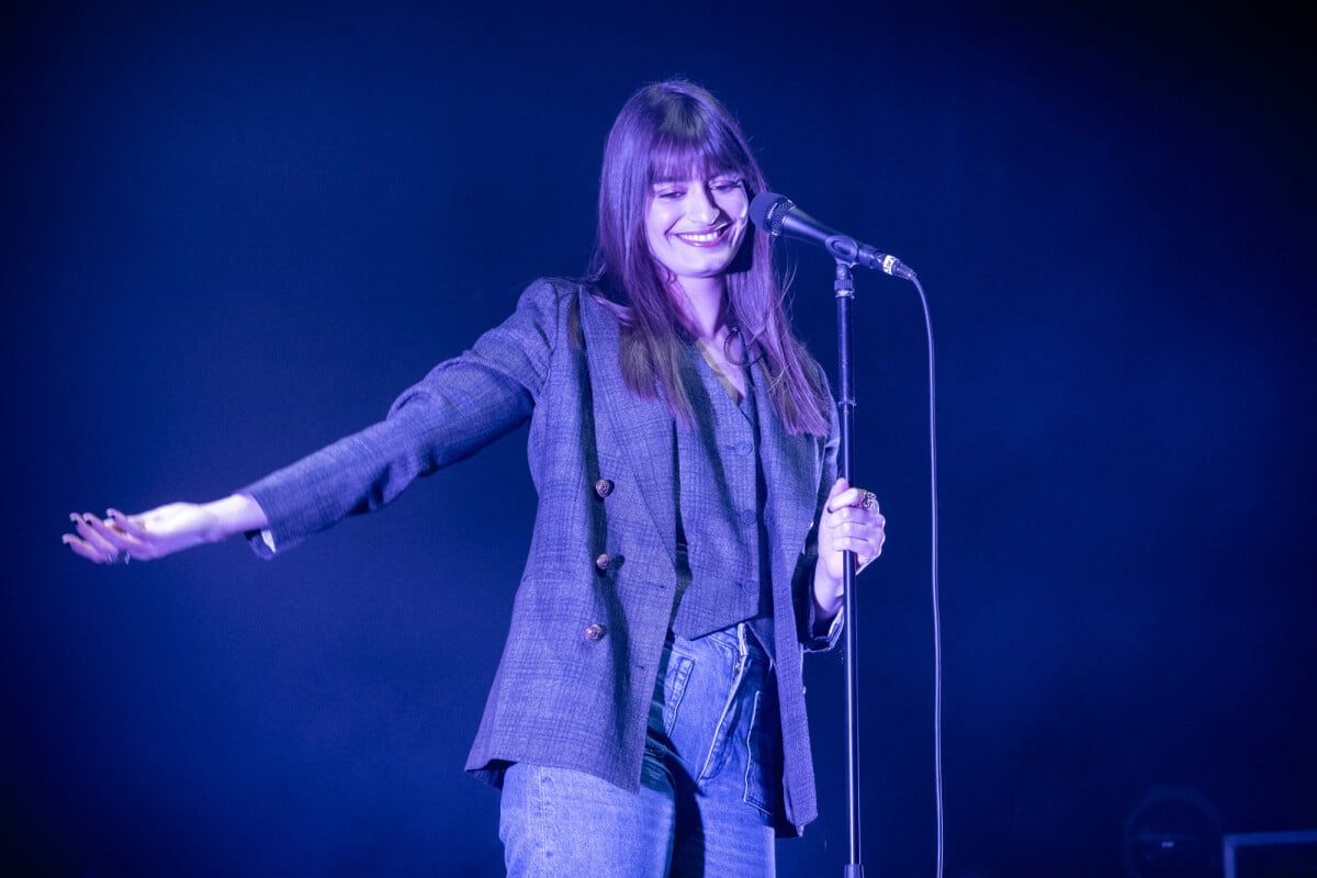 Photo Exclusif Clara Luciani XVème gala pour la Fondation Recherche Alzheimer à l