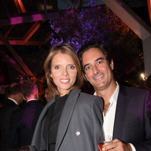 Exclusif - Sylvie Tellier et son mari Laurent Schenten - Hotel Peninsula poursuit son engagement dans la lutte contre le cancer du sein à l'occasion de la campagne annuelle mondiale Octobre Rose avec la soirée de gala au profit de l'association "Europa Donna France". Paris, le 29 septembre 2022 © Christophe Clovis-Rachid Bellak / Bestimage