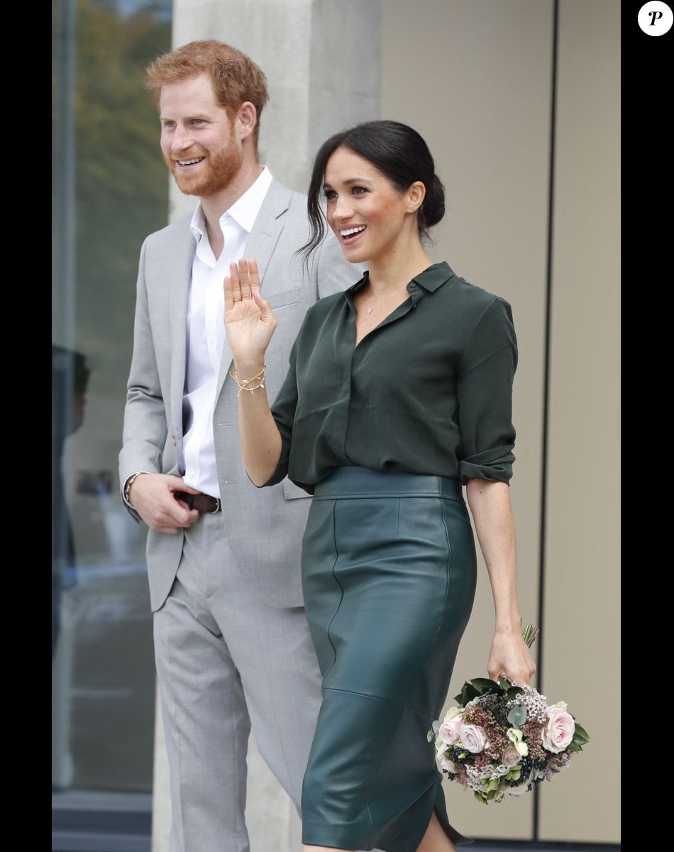 Le prince Harry et Meghan Markle visitent l'université de Chichester dans le Sussex le 3 octobre 2018.