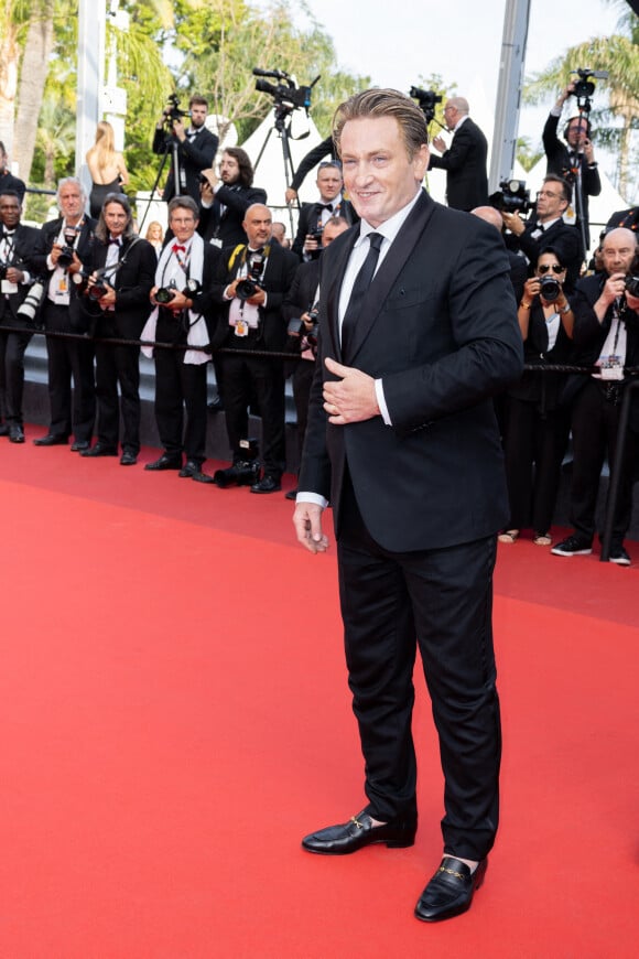 Benoît Magimel - Montée des marches du film " Pacifiction " lors du 75ème Festival International du Film de Cannes. Le 26 mai 2022 © Olivier Borde / Bestimage