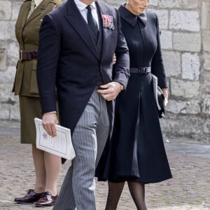 Mike et Zara Tindall - Arrivées au service funéraire à l'Abbaye de Westminster pour les funérailles d'Etat de la reine Elizabeth II d'Angleterre. Le 19 septembre 2022 