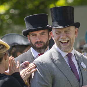 Zara Phillips (Zara Tindall) et son mari Mike Tindall lors du premier jour de la Royal Ascot 2022 à l'hippodrome d'Ascot dans le Berkshire, Royaume Uni, le 14 juin 2022. 