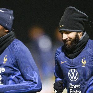 Karim Benzema, Marcus Thuram lors de l'entraînementde l'équipe de France de football au centre de formation et centre National du Footbal de Clairefontaine-en-Yvelines, France, le 14 novembre 2022. © Jean-Baptiste Autissier/Panoramic/Bestimage
