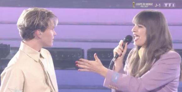Louis a chanté "Respire encore" avec Clara Luciani lors de la demi-finale de la "Star Academy" - TF1