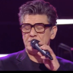 Léa a chanté avec Marc Lavoine sur son tube "J'ai tout oublié" lors de la demi-finale de la "Star Academy" - TF1