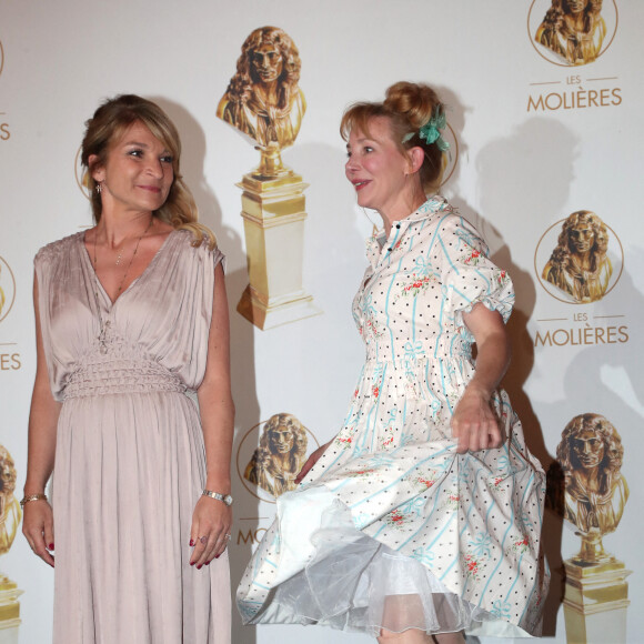Ludivine de Chastenet et Julie Depardieu - 33ème " Nuit des Molières " aux Folies Bergère à Paris le 30 Mai 2022. Bertrand Rindoff / Bestimage.