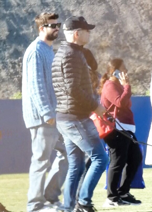 Gerard Pique et son ex-femme Shakira se croisent et s'ignorent totalement lors d'un match de baseball de leur fils Milan à Barcelone. Ils ne se sont ni regardés ni adressés la parole. Barcelone, le 19 novembre 2022.