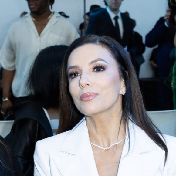 Monica Bellucci, Eva Longoria au Front Row du défilé Elie Saab Collection Femme Prêt-à-porter Printemps/Eté 2023 lors de la Fashion Week de Paris (PFW), France, le 1er octobre 2022. © Olivier Borde/Bestimage 