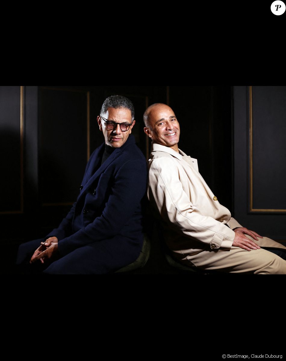 Roschdy Zem, acteur, réalisateur et son frère Mustapha Zem, écrivain - Rendez-vous avec les acteurs du film "Les Miens" à Lille le 7 novembre 2022. © Claude Dubourg / Bestimage