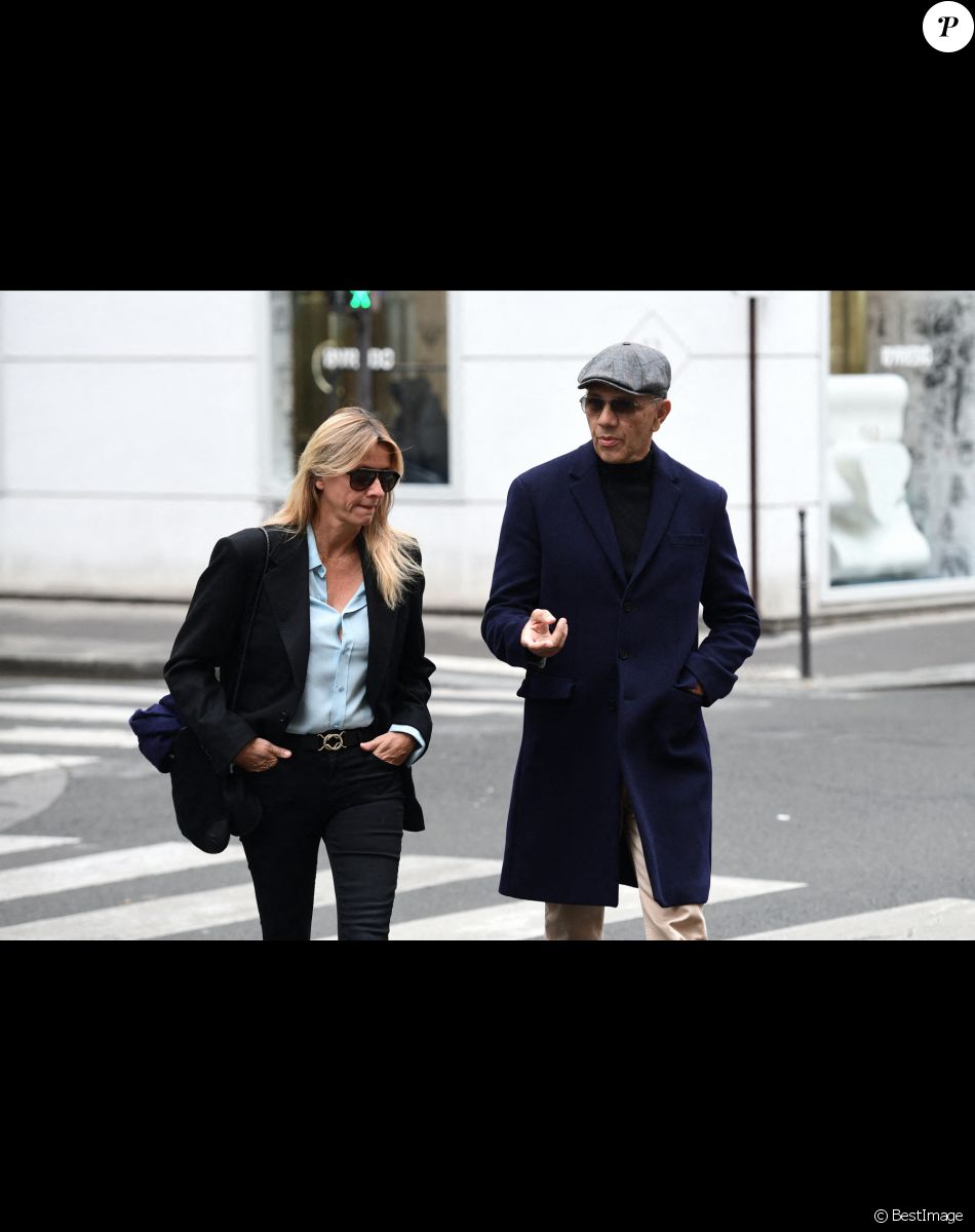Exclusif - Sarah Poniatowski (Lavoine) et son compagnon Roschdy Zem - Hommage à la chanteuse Dani en l'église Saint-Roch à Paris le 1er octobre 2022.