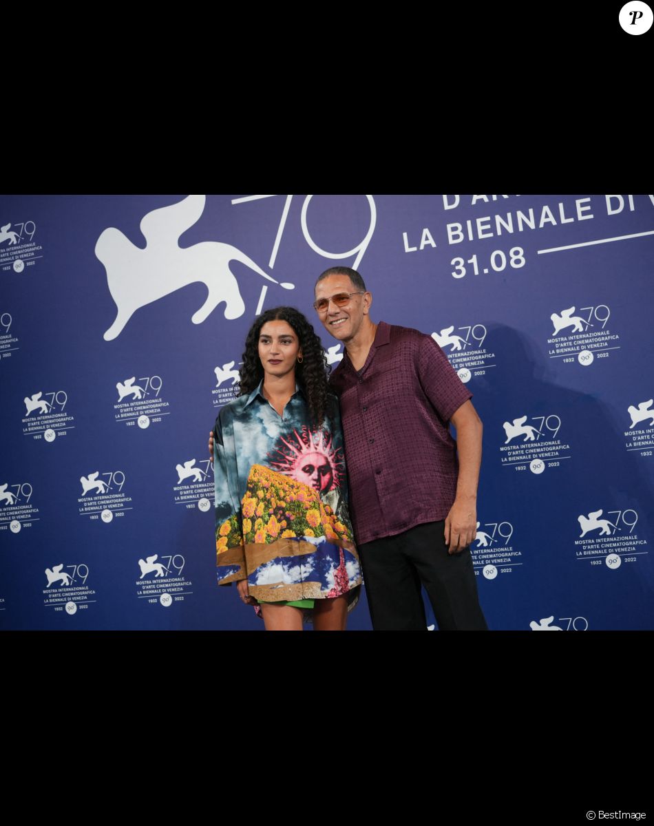 Roschdy Zem et sa fille Nina Zem - Photocall de "Les Miens" au 79ème Festival International du Film de Venise (Mostra) le 9 septembre 2022.