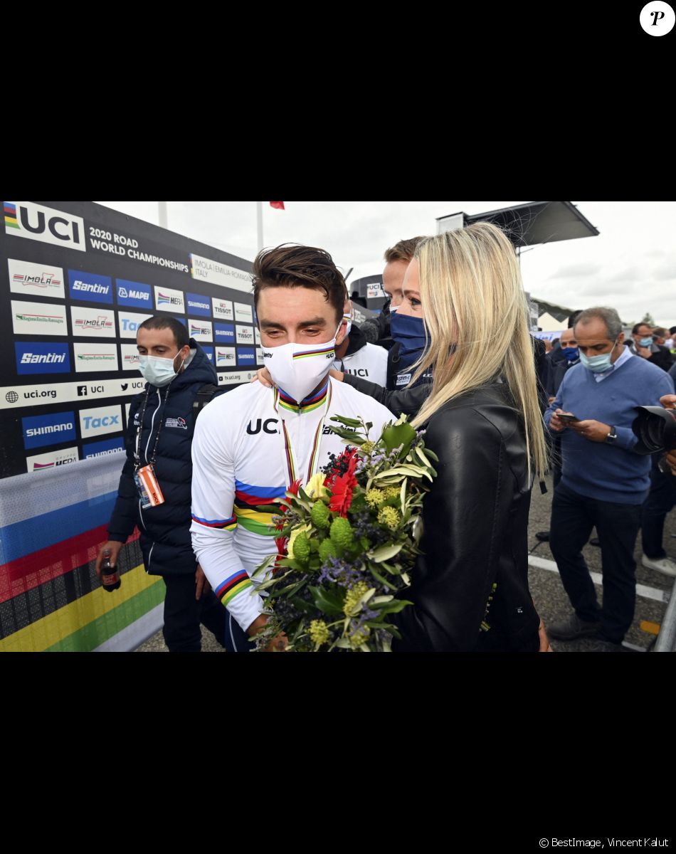 Julian Alaphilippe et Marion Rousse - Le 27 septembre 2020 (Photo © Vincent Kalut / Panoramic / Bestimage