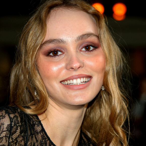 Lily-Rose Depp - Arrivées à la 73ème cérémonie des British Academy Film Awards (BAFTA) au Royal Albert Hall à Londres. Le 3 février 2020 © Justine Sacreze / Bestimage 