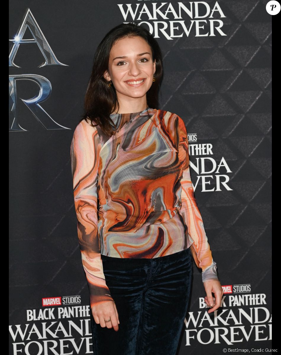 Enola (Star Academy 2022) - Les élèves de la Star Academy 2022 sont de sortie pour assister à la première du film "Black Panther: Wakanda Forever" au Grand Rex à Paris le 7 novembre 2022. © Coadic Guirec/Bestimage