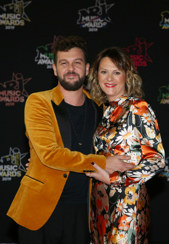 Claudio Capéo et sa compagne Aurélie Willgallis - 21ème édition des NRJ Music Awards au Palais des festivals à Cannes le 9 novembre 2019. © Dominique Jacovides/Bestimage 