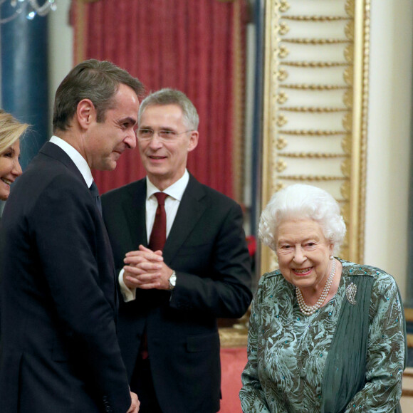 La reine Elisabeth II d'Angleterre, Jens Stoltenberg - Réception au palais de Buckingham en l'honneur des participants à l'anniversaire des 70 ans de l'Otan le 3 décembre 2019. 