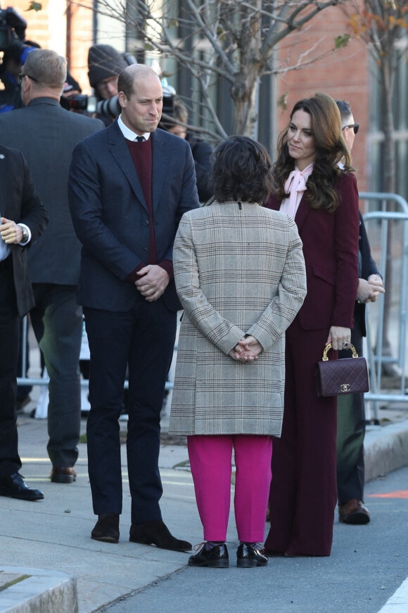 Le prince William, prince de Galles, et Catherine (Kate) Middleton, princesse de Galles, arrivent à Somerville lors de leur visite officielle aux Etats-Unis, le 1er décembre 2022. Le couple royal n'était plus venu aux Etats-Unis depuis 2014. 