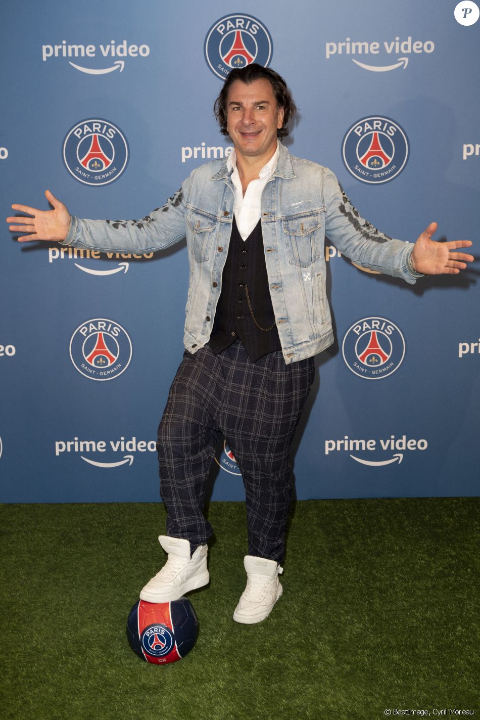 Michaël Youn - Photocall de l'avant-première de la deuxième saison de ...