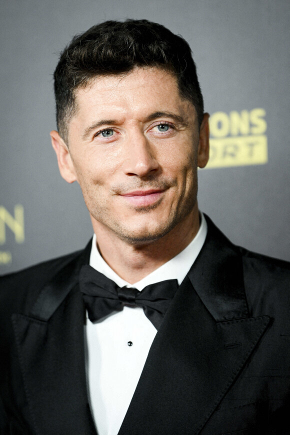 Robert Lewandowski - Photocall de la 66ème cérémonie du Ballon d'Or au Théâtre du Chatelet à Paris le 17 octobre 2022.