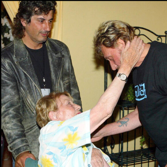 Johnny Hallyday et sa mère Huguette Clerc