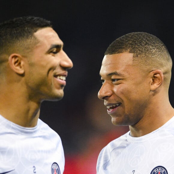 Kylian Mbappe (PSG) / Achraf Hakimi (PSG) - Match retour de Ligue Des Champions (LDC) entre le PSG et Benfica (1-1) au Parc des Princes à Paris.