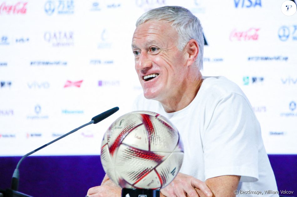 Didier Deschamps En Conférence De Presse Lors De La Coupe Du Monde 2022 ...