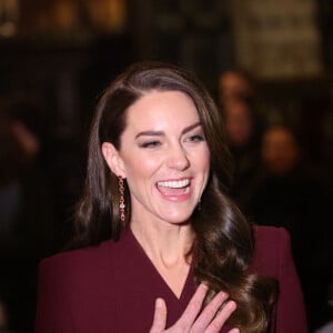Catherine (Kate) Middleton, princesse de Galles, arrive pour le "Together at Christmas" Carol Service à l'abbaye de Westminster à Londres, Royaume uni, le 15 décembre 2022. 