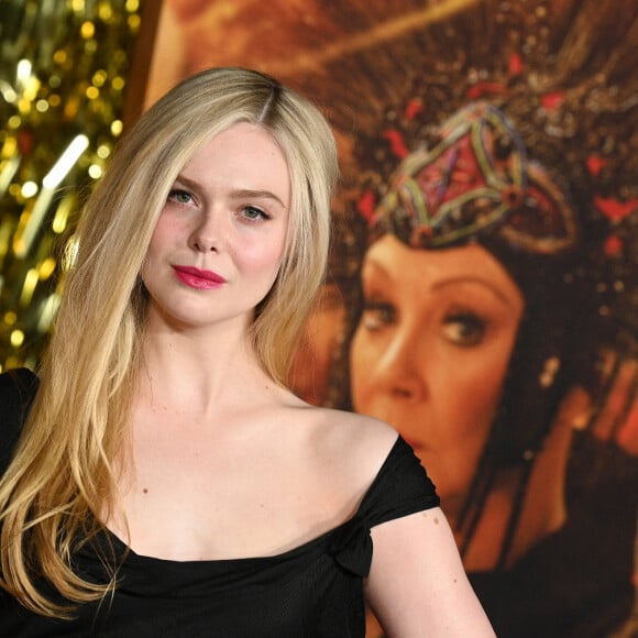Elle Fanning à la première du film "Babylon" à Los Angeles, le 15 décembre 2022. 