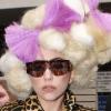 Lady Gaga, à la sortie de l'hôtel Mayfair à Londres le 16 février 2010
