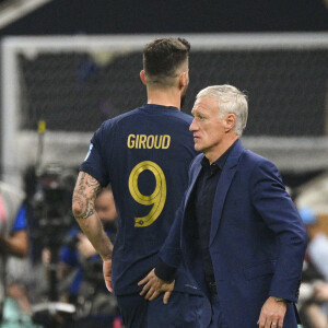 Olivier Giroud / Didier Deschamps entraineur / Selectionneur France - Match "France - Argentine (3-3 - tab 2-4)" en finale de la Coupe du Monde 2022 au Qatar, le 18 décembre 2022. © JB Autissier / Panoramic / Bestimage